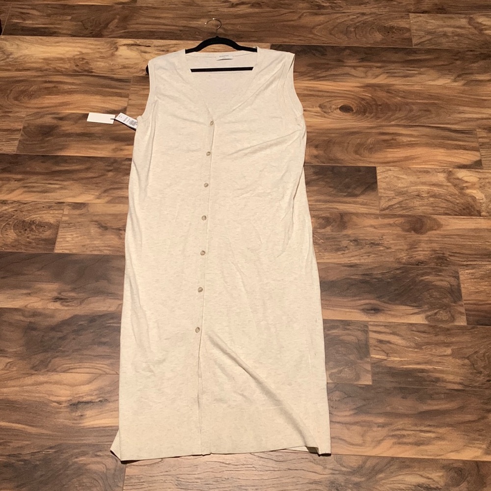 NWT Babaton L Cream Sleeveless Sweater Dress